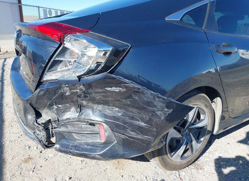 Photo 6 of 2019 Honda Civic LX (VIN 19XFC2F68KE200949)