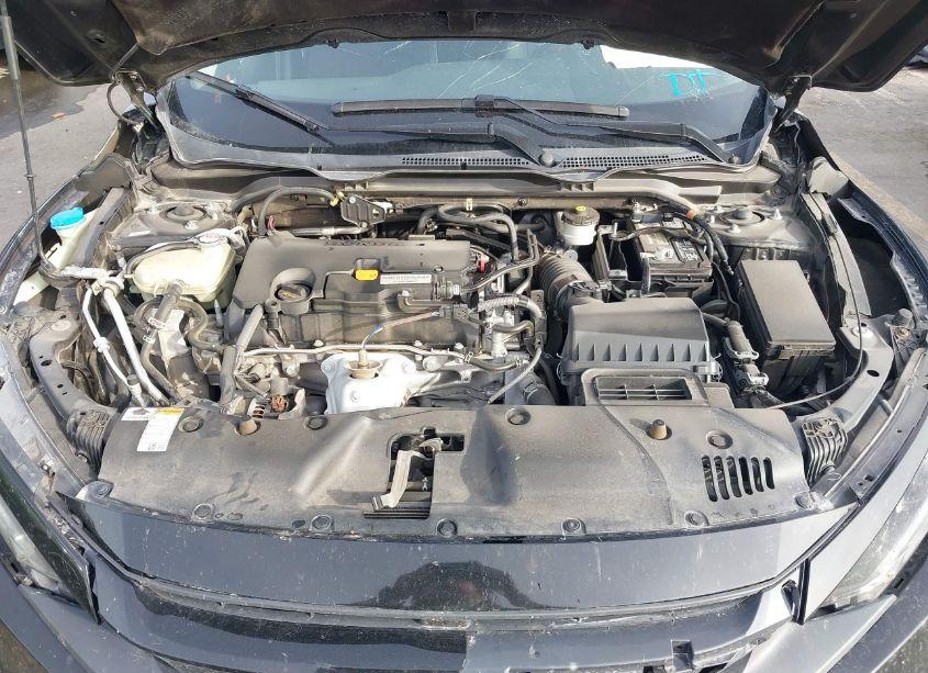 Photo 10 of 2019 Honda Civic LX (VIN 19XFC2F68KE203852)