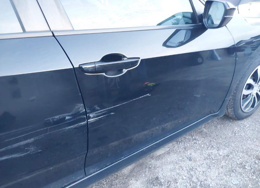 Photo 18 of 2018 Honda Civic LX (VIN 19XFC2F69JE026243)