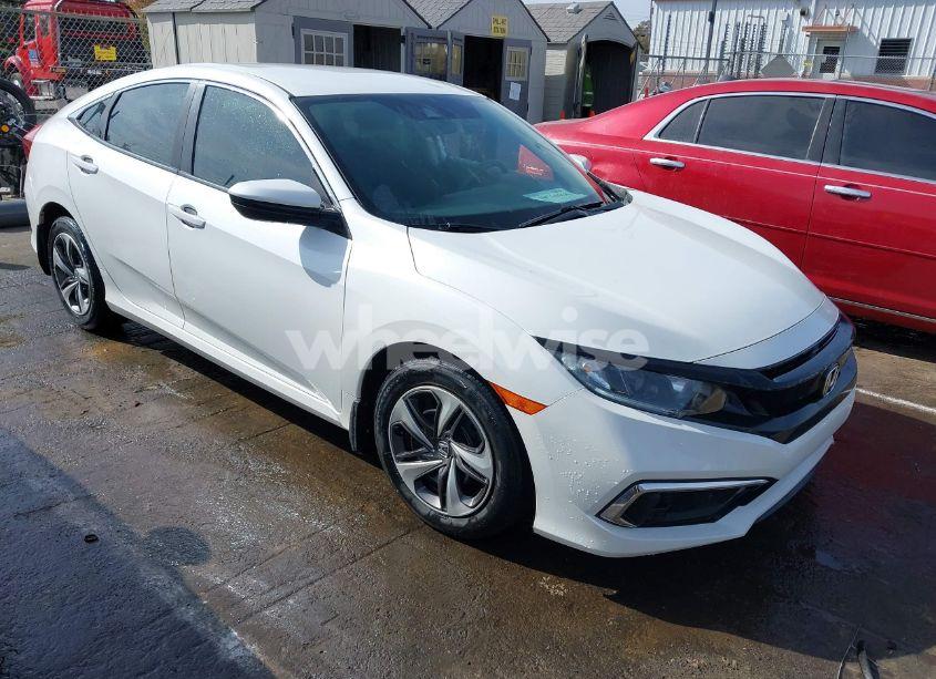 2019 Honda Civic LX (VIN 19XFC2F69KE013994) main photo