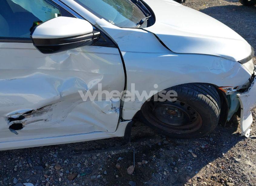 Photo 6 of 2019 Honda Civic LX (VIN 19XFC2F69KE025434)