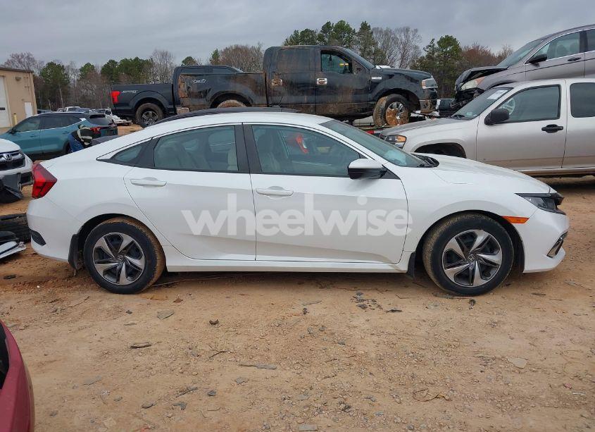 Photo 13 of 2019 Honda Civic LX (VIN 19XFC2F69KE037003)