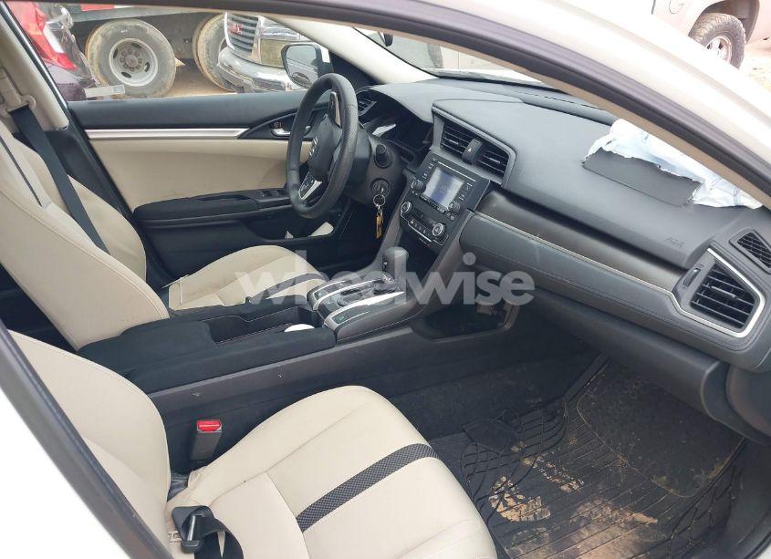 Photo 5 of 2019 Honda Civic LX (VIN 19XFC2F69KE037003)