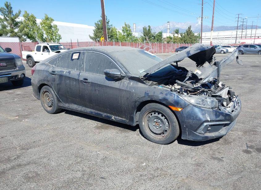 2019 Honda Civic LX (VIN 19XFC2F69KE203827) main photo
