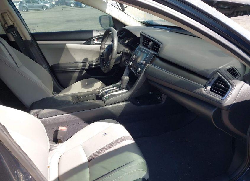 Photo 5 of 2019 Honda Civic LX (VIN 19XFC2F69KE203827)
