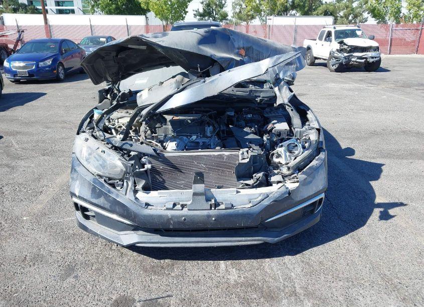 Photo 6 of 2019 Honda Civic LX (VIN 19XFC2F69KE203827)