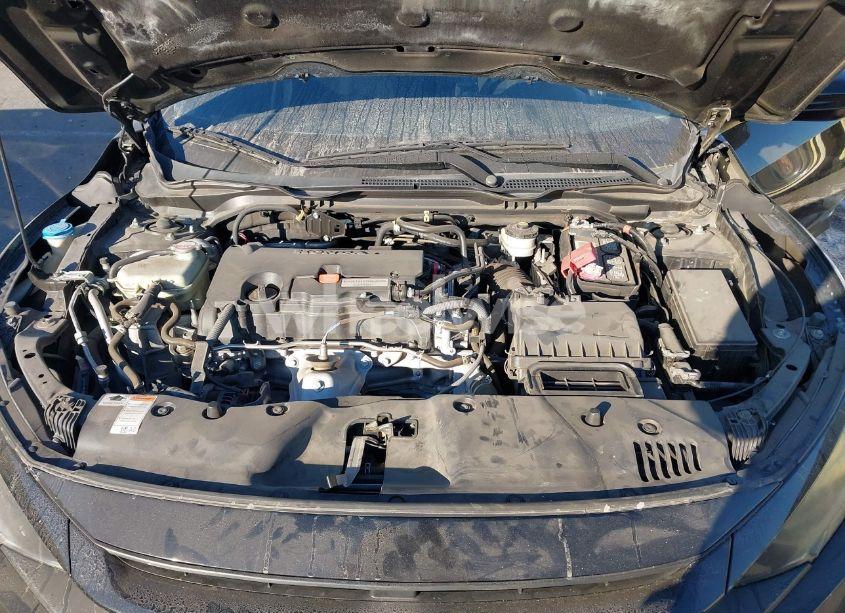 Photo 10 of 2019 Honda Civic LX (VIN 19XFC2F69KE212091)