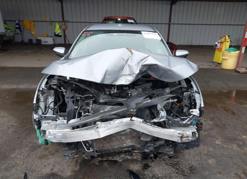 Photo 13 of 2019 Honda Civic LX (VIN 19XFC2F69KE213063)