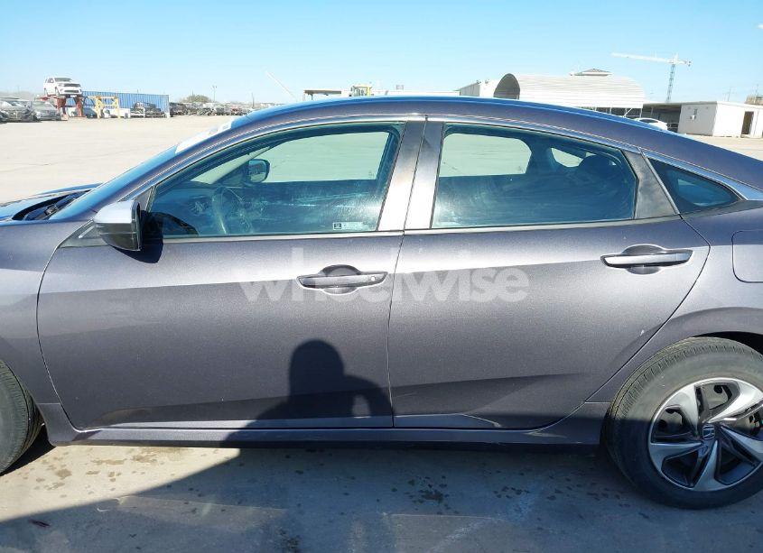 Photo 15 of 2020 Honda Civic LX (VIN 19XFC2F69LE005590)