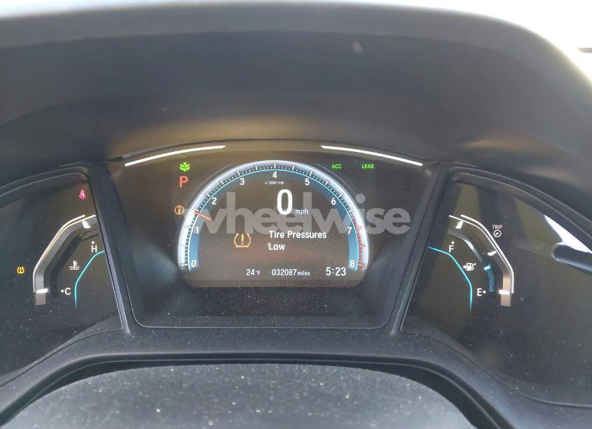 Photo 7 of 2021 Honda Civic LX (VIN 19XFC2F69ME001623)