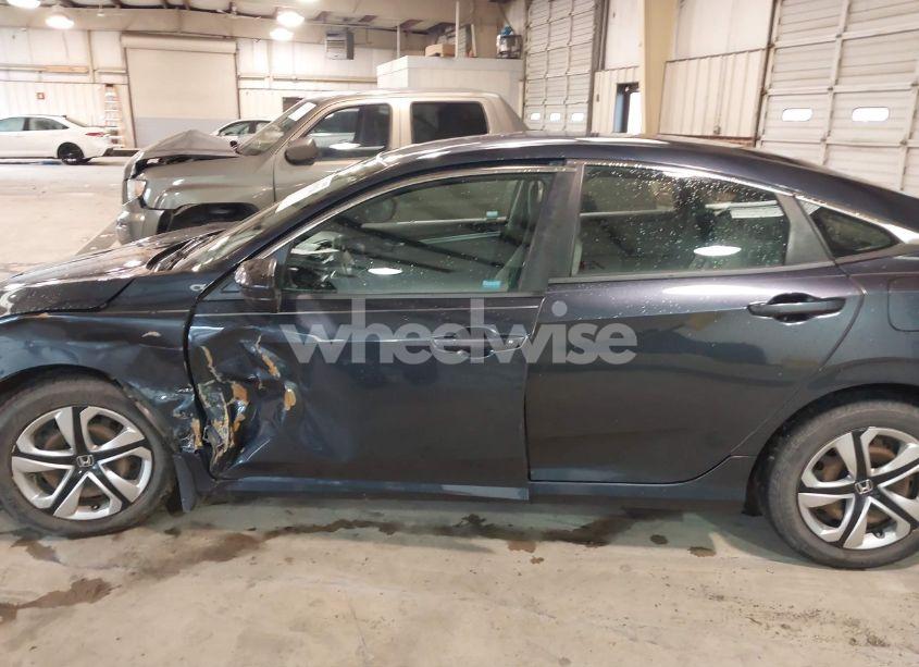 Photo 14 of 2016 Honda Civic LX (VIN 19XFC2F6XGE020072)