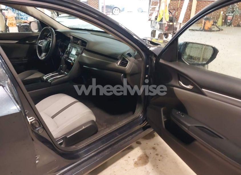 Photo 5 of 2016 Honda Civic LX (VIN 19XFC2F6XGE020072)