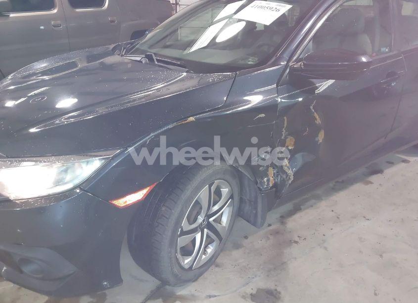 Photo 6 of 2016 Honda Civic LX (VIN 19XFC2F6XGE020072)