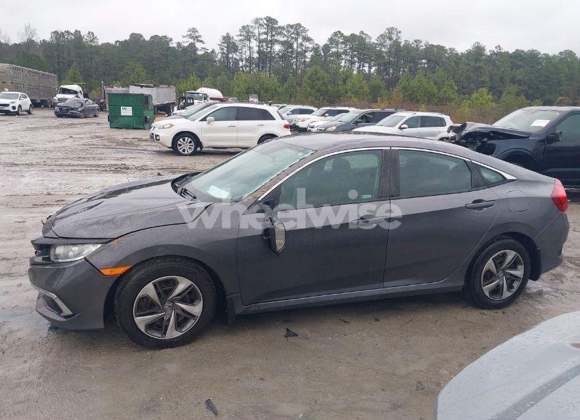 Photo 14 of 2019 Honda Civic LX (VIN 19XFC2F6XKE030755)