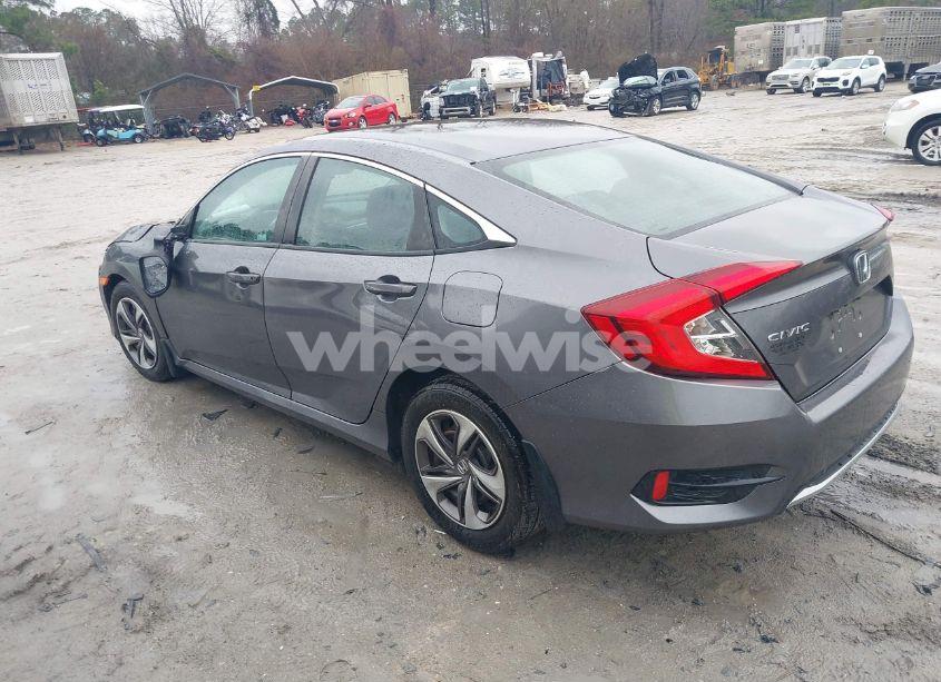 Photo 3 of 2019 Honda Civic LX (VIN 19XFC2F6XKE030755)