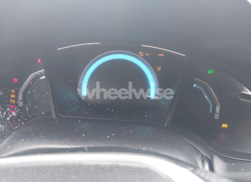 Photo 7 of 2019 Honda Civic LX (VIN 19XFC2F6XKE030755)