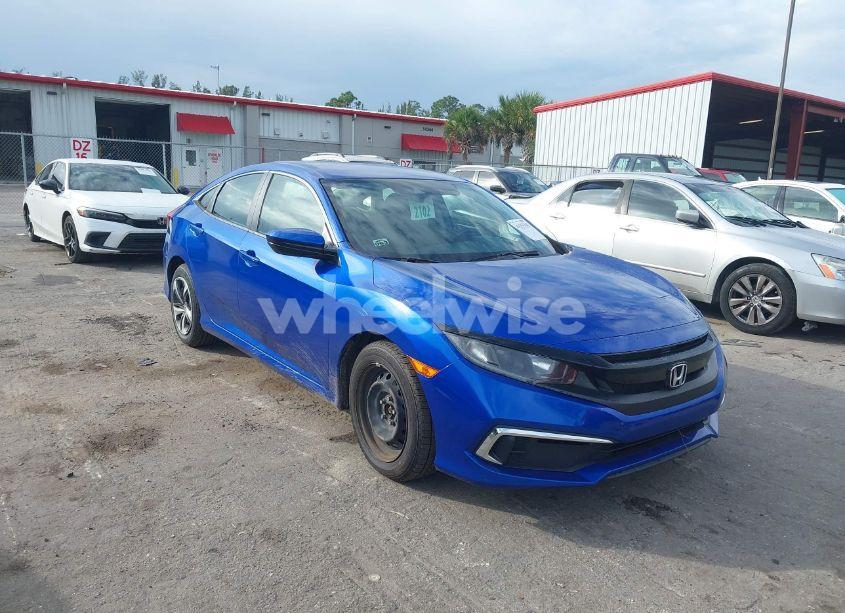 2019 Honda Civic LX (VIN 19XFC2F6XKE047765) main photo