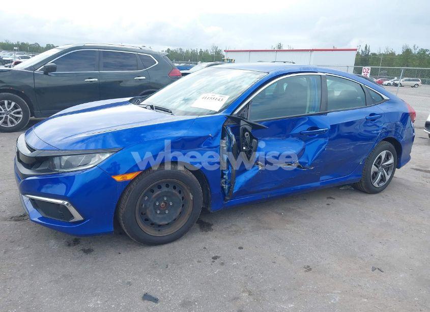 Photo 6 of 2019 Honda Civic LX (VIN 19XFC2F6XKE047765)