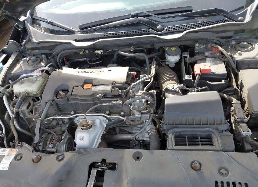 Photo 10 of 2019 Honda Civic LX (VIN 19XFC2F6XKE203819)