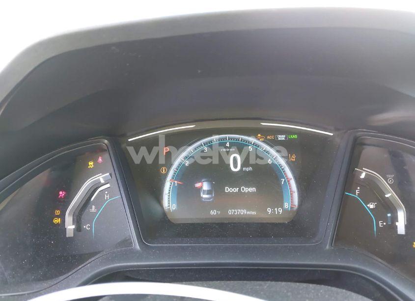 Photo 15 of 2019 Honda Civic LX (VIN 19XFC2F6XKE207658)