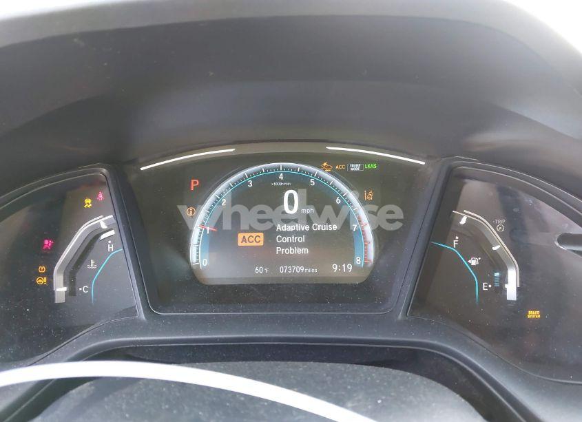 Photo 7 of 2019 Honda Civic LX (VIN 19XFC2F6XKE207658)