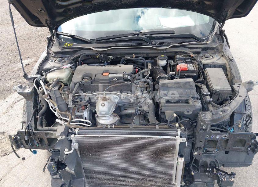 Photo 10 of 2020 Honda Civic LX (VIN 19XFC2F6XLE028697)
