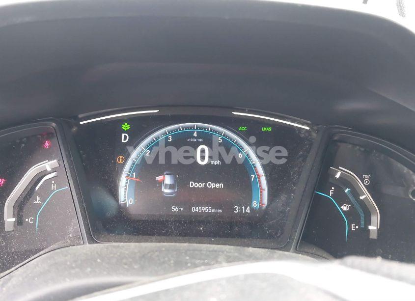 Photo 7 of 2020 Honda Civic LX (VIN 19XFC2F6XLE028697)