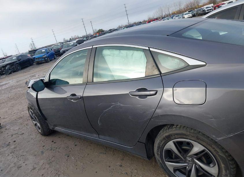 Photo 15 of 2021 Honda Civic LX (VIN 19XFC2F6XME001534)