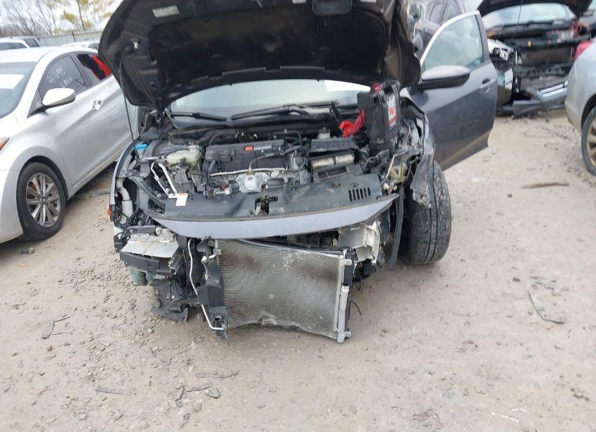 Photo 6 of 2021 Honda Civic LX (VIN 19XFC2F6XME001534)