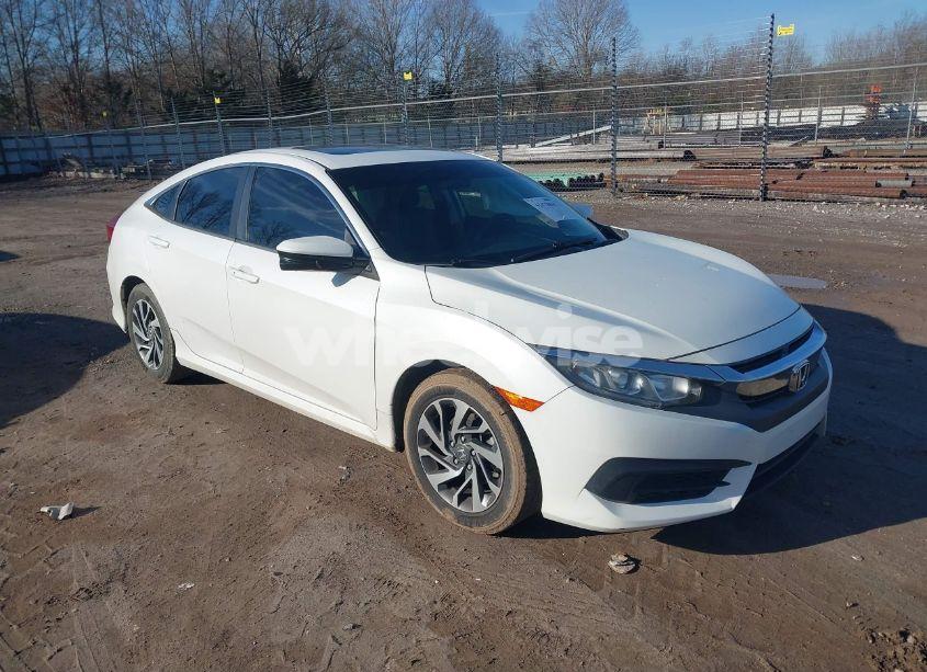 2016 Honda Civic EX (VIN 19XFC2F70GE002141) main photo