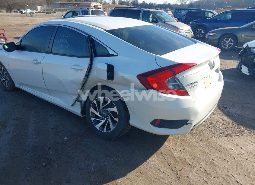Photo 6 of 2016 Honda Civic EX (VIN 19XFC2F70GE002141)