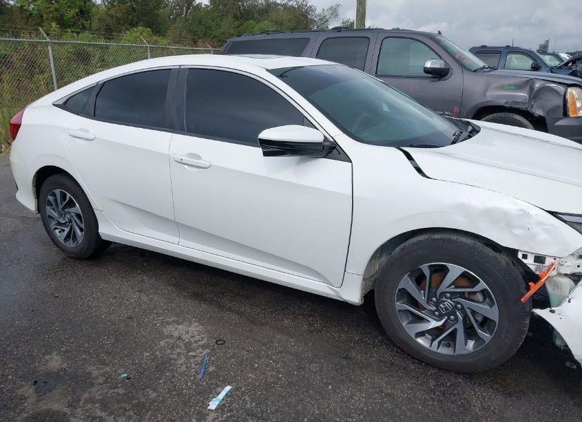 Photo 13 of 2016 Honda Civic EX (VIN 19XFC2F70GE072092)