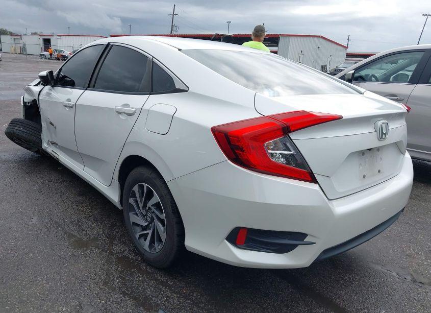 Photo 3 of 2016 Honda Civic EX (VIN 19XFC2F70GE072092)