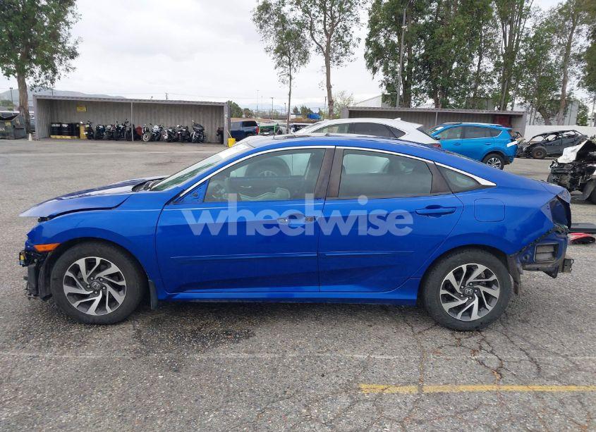 Photo 15 of 2016 Honda Civic EX (VIN 19XFC2F70GE077339)