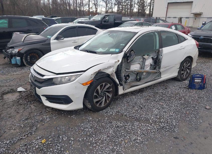Photo 2 of 2016 Honda Civic EX (VIN 19XFC2F70GE234013)