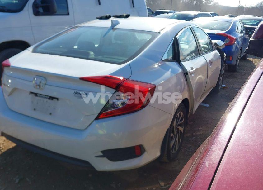 Photo 4 of 2017 Honda Civic EX (VIN 19XFC2F70HE020804)