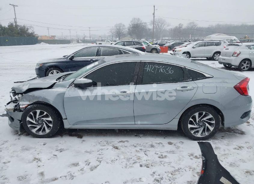 Photo 15 of 2017 Honda Civic EX (VIN 19XFC2F70HE040079)
