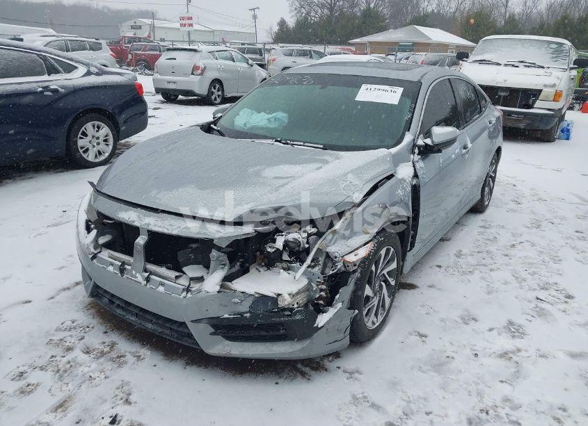 Photo 6 of 2017 Honda Civic EX (VIN 19XFC2F70HE040079)