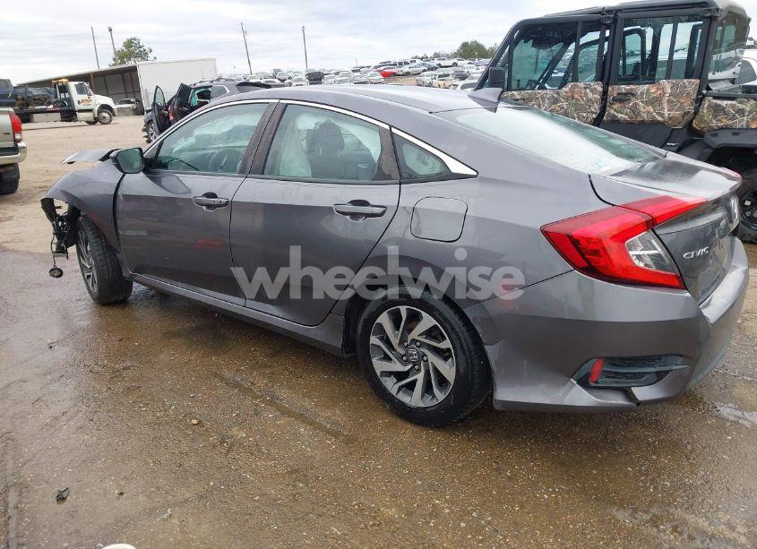 Photo 3 of 2017 Honda Civic EX (VIN 19XFC2F70HE045038)