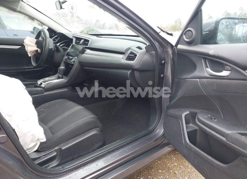 Photo 5 of 2017 Honda Civic EX (VIN 19XFC2F70HE045038)