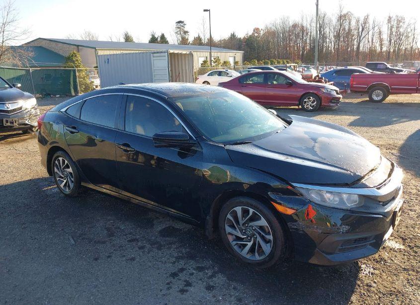 2017 Honda Civic EX (VIN 19XFC2F70HE045508) main photo