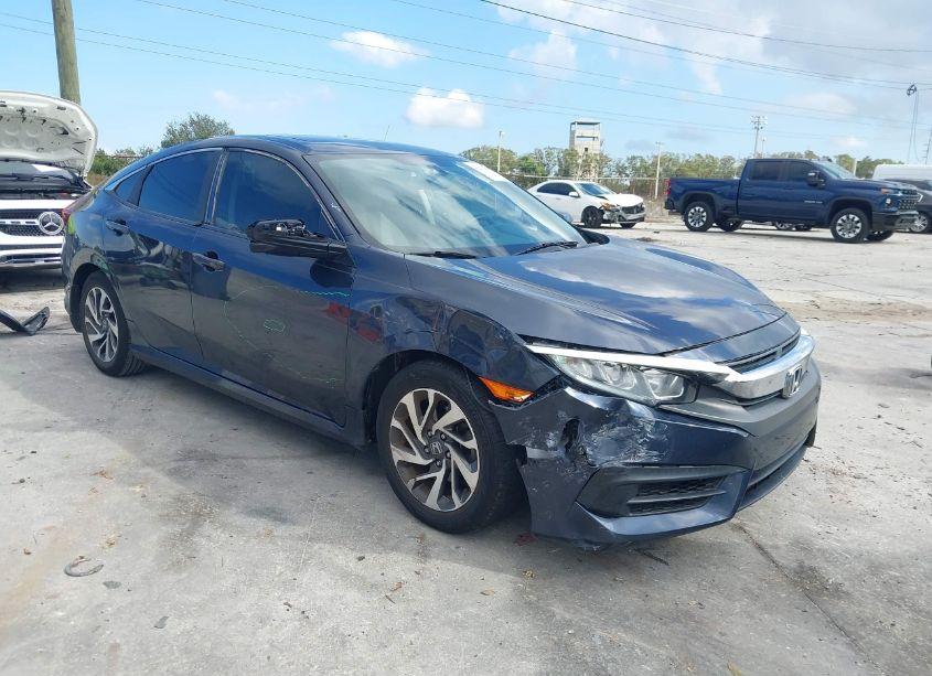 2017 Honda Civic EX (VIN 19XFC2F70HE046044) main photo