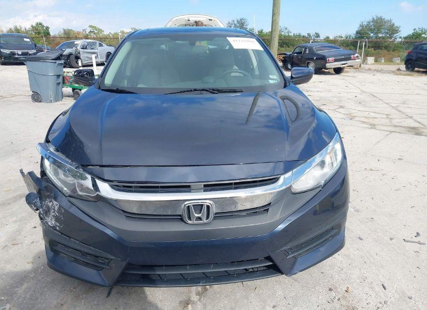 Photo 13 of 2017 Honda Civic EX (VIN 19XFC2F70HE046044)