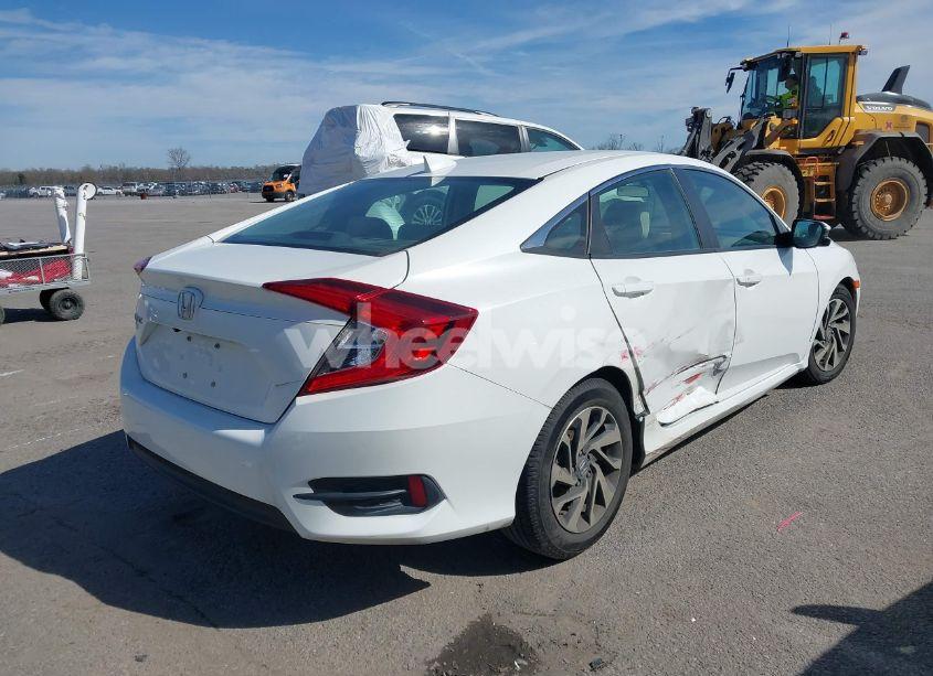 Photo 4 of 2017 Honda Civic EX (VIN 19XFC2F70HE077004)