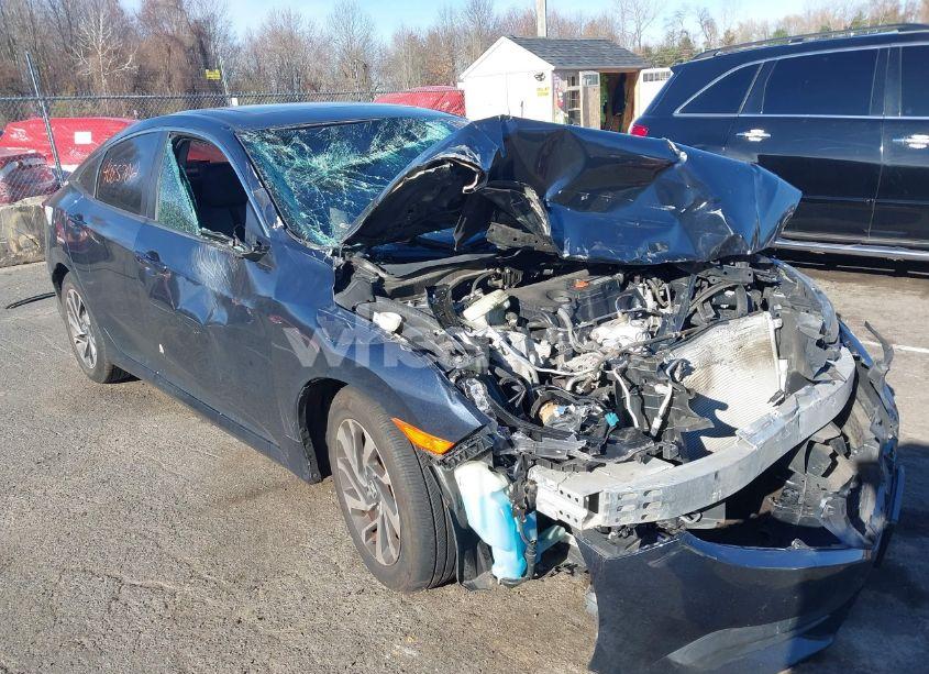 2017 Honda Civic EX (VIN 19XFC2F70HE208867) main photo