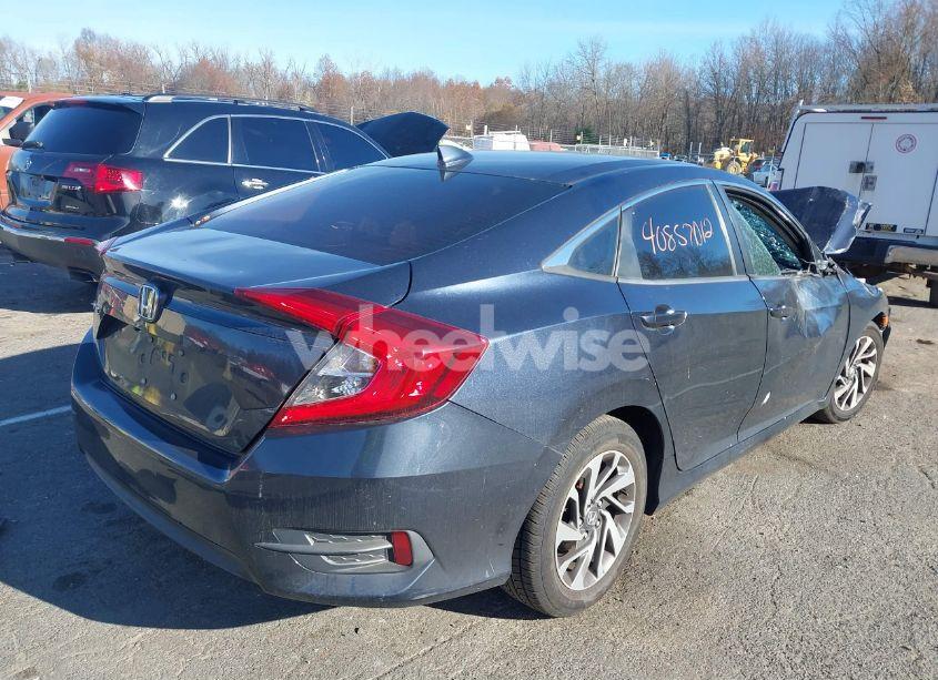 Photo 4 of 2017 Honda Civic EX (VIN 19XFC2F70HE208867)