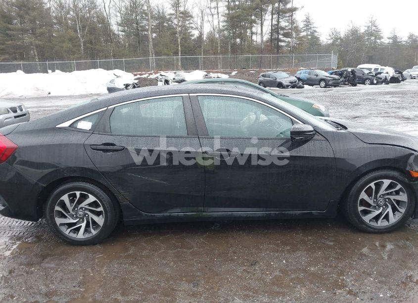 Photo 13 of 2017 Honda Civic EX (VIN 19XFC2F70HE214667)
