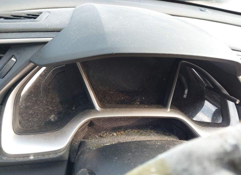 Photo 15 of 2018 Honda Civic EX (VIN 19XFC2F70JE007041)