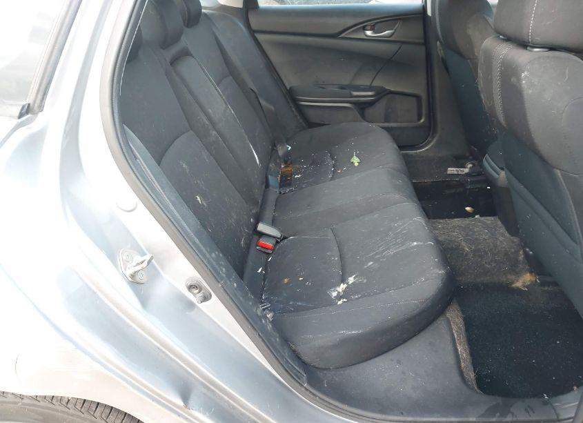 Photo 8 of 2018 Honda Civic EX (VIN 19XFC2F70JE007041)