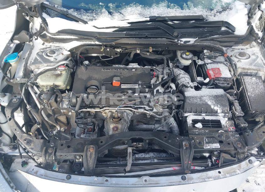 Photo 10 of 2018 Honda Civic EX (VIN 19XFC2F70JE009114)